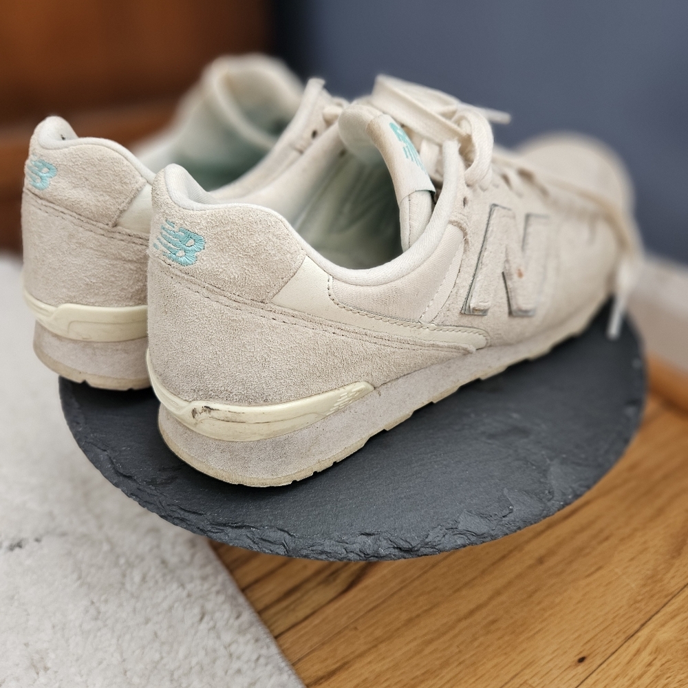 NEW BALANCE 996